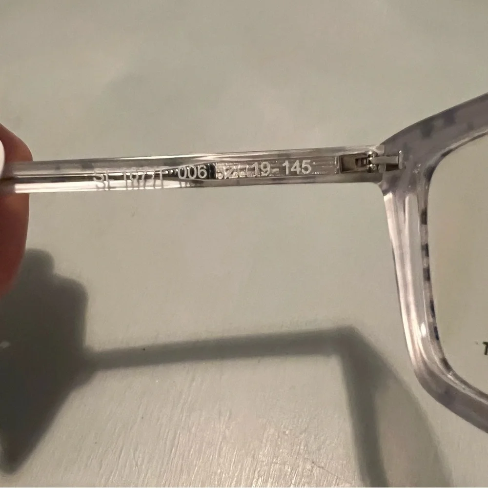 Saint Laurent Star-Patterned Sunglasses - Picture 4 of 4